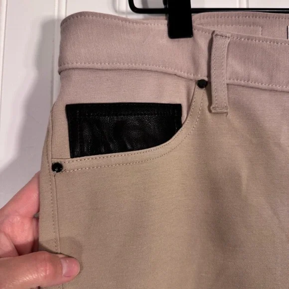 Calvin Klein Women’s Beige Pants Size 12 NWT - Picture 3 of 14